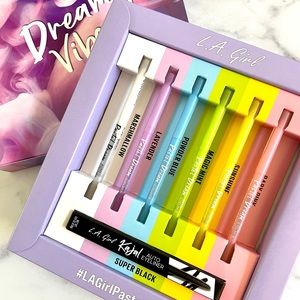 LA Girl Pastel Eyeliner Box Set Colored Gel Pencil